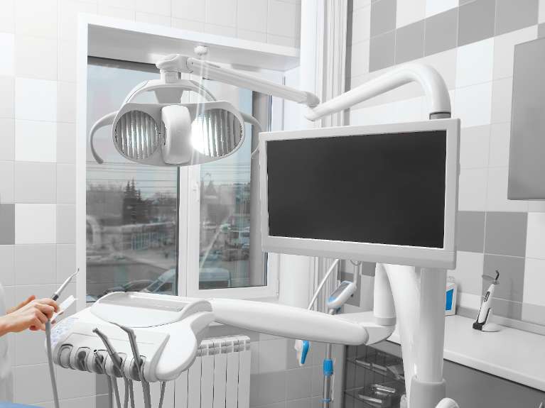 tvs in modern treatment room | dentist nashville tn